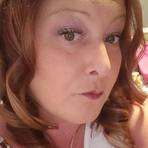 Meet your Posher, Elena